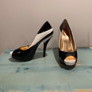 SEXY BCBGeneration Platform Pumps